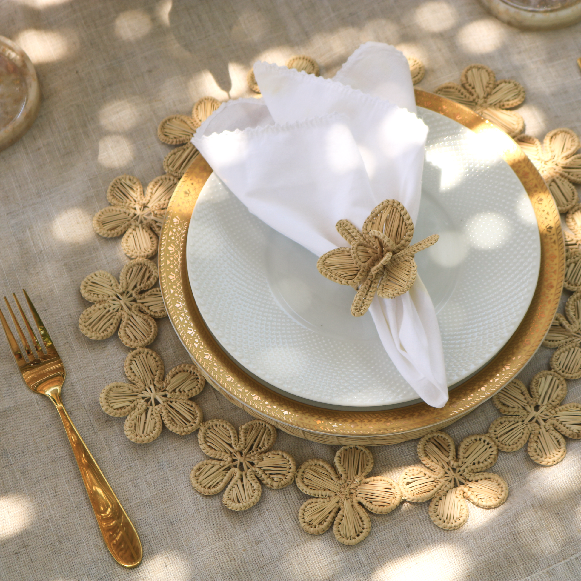 Woven Flower Placemat image 1
