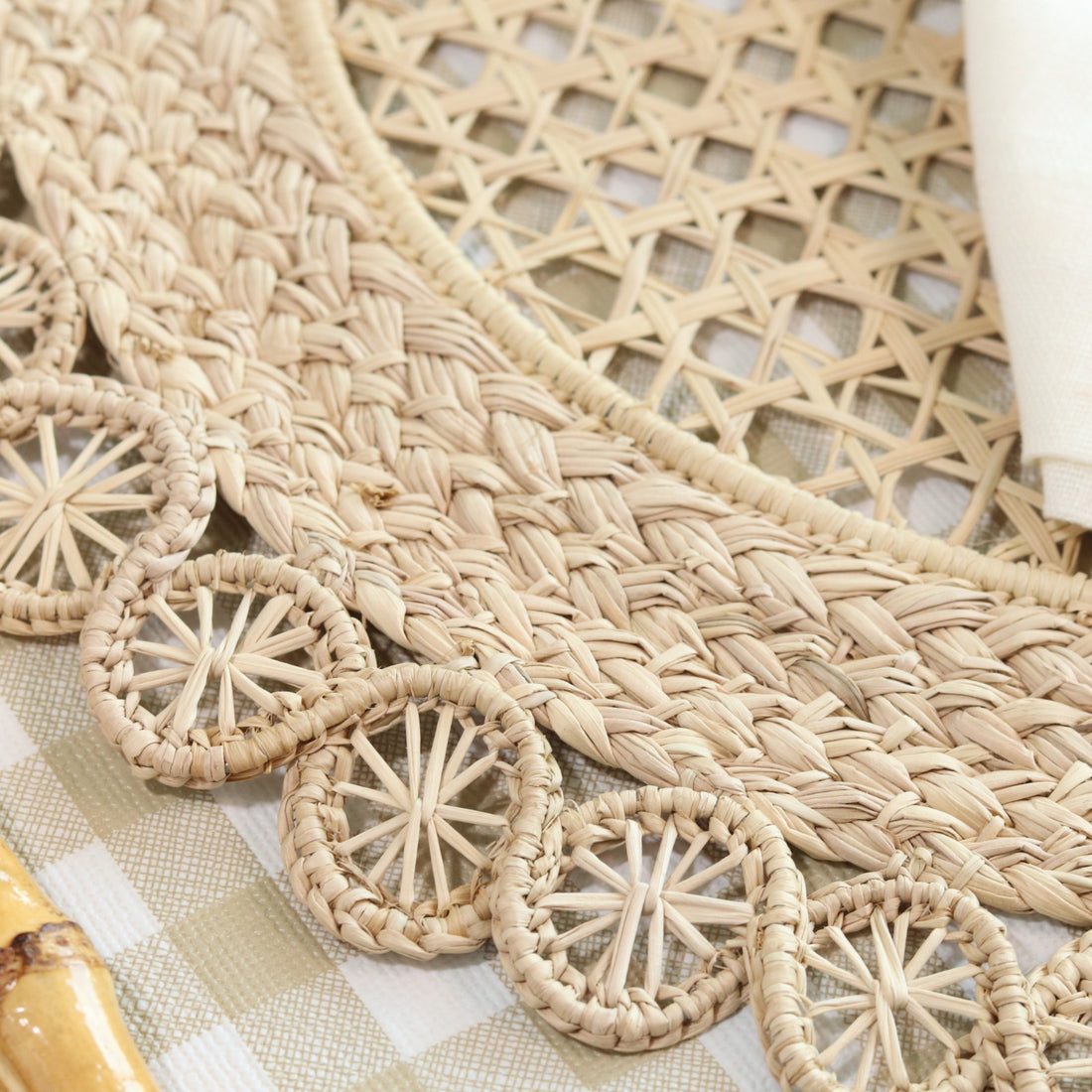 Lacey Braided Placemat image 0